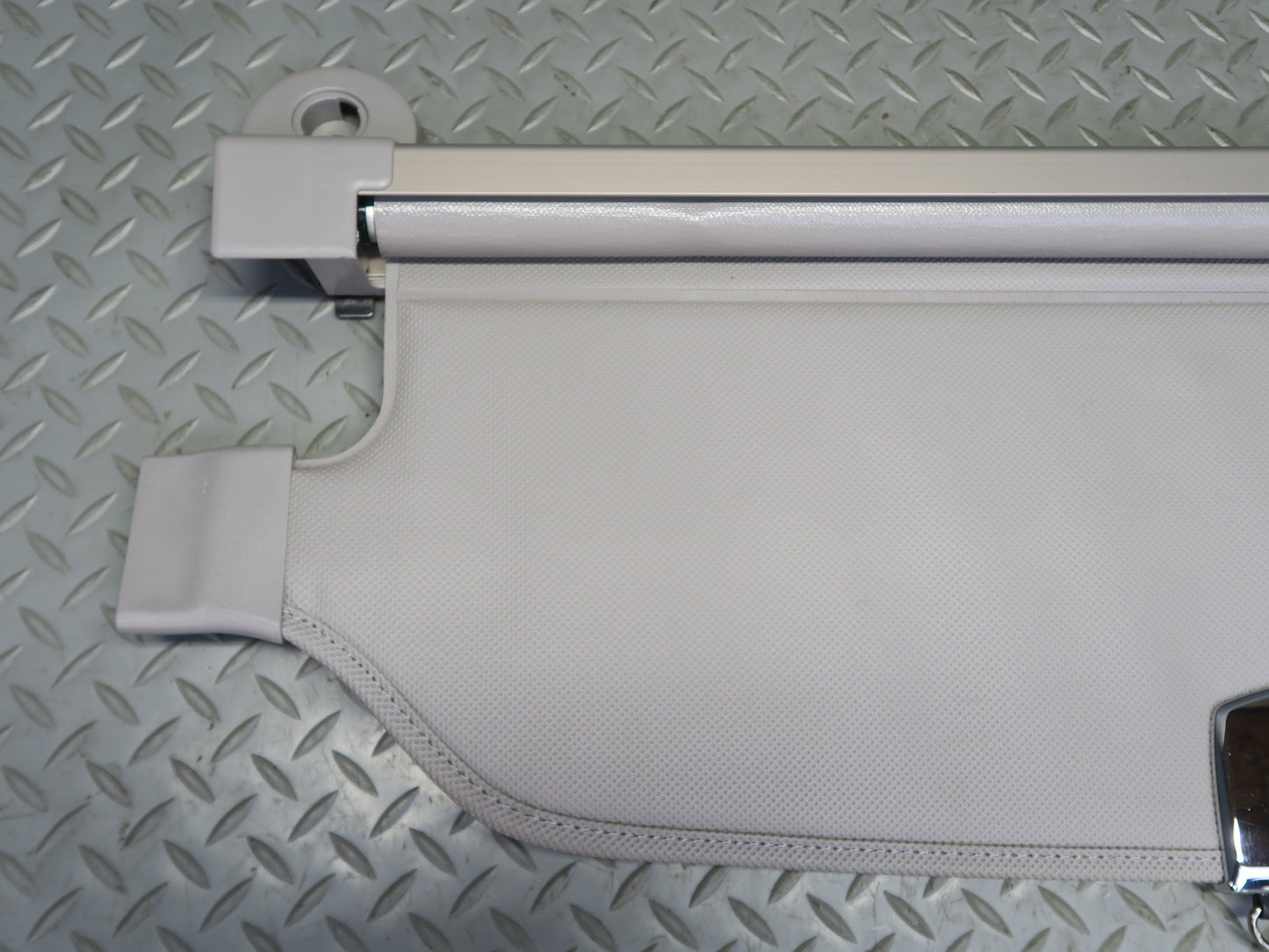 02-10 Lexus Z40 SC430 Rear Trunk Tonneau Cargo Luggage Roll UP Curtain Cover OEM