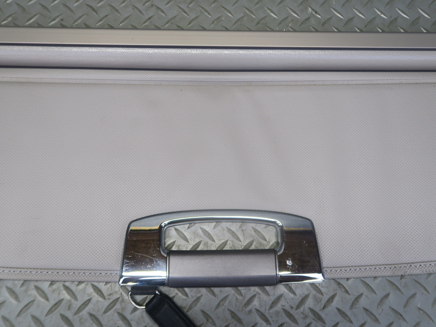 02-10 Lexus Z40 SC430 Rear Trunk Tonneau Cargo Luggage Roll UP Curtain Cover OEM