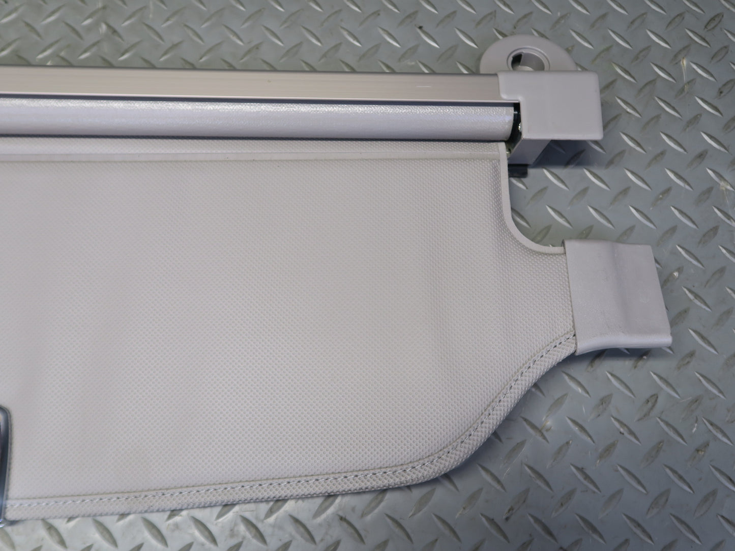 02-10 Lexus Z40 SC430 Rear Trunk Tonneau Cargo Luggage Roll UP Curtain Cover OEM