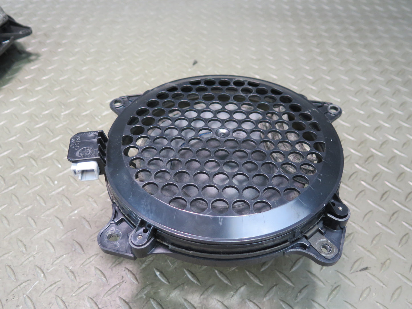 02-10 Lexus SC430 6pcs Mark Levinson Subwoofer Speaker Tweeter Set OEM
