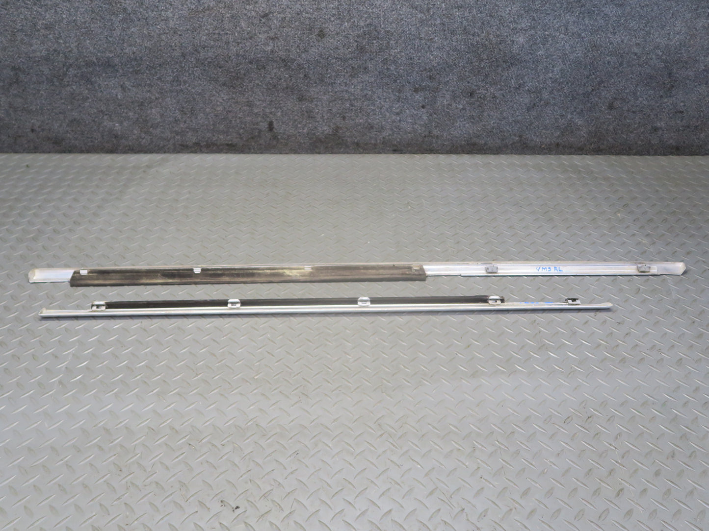 86-91 Mercedes W126 Sedan Set of 4 Front & Rear Door Chrome Trim Molding OEM