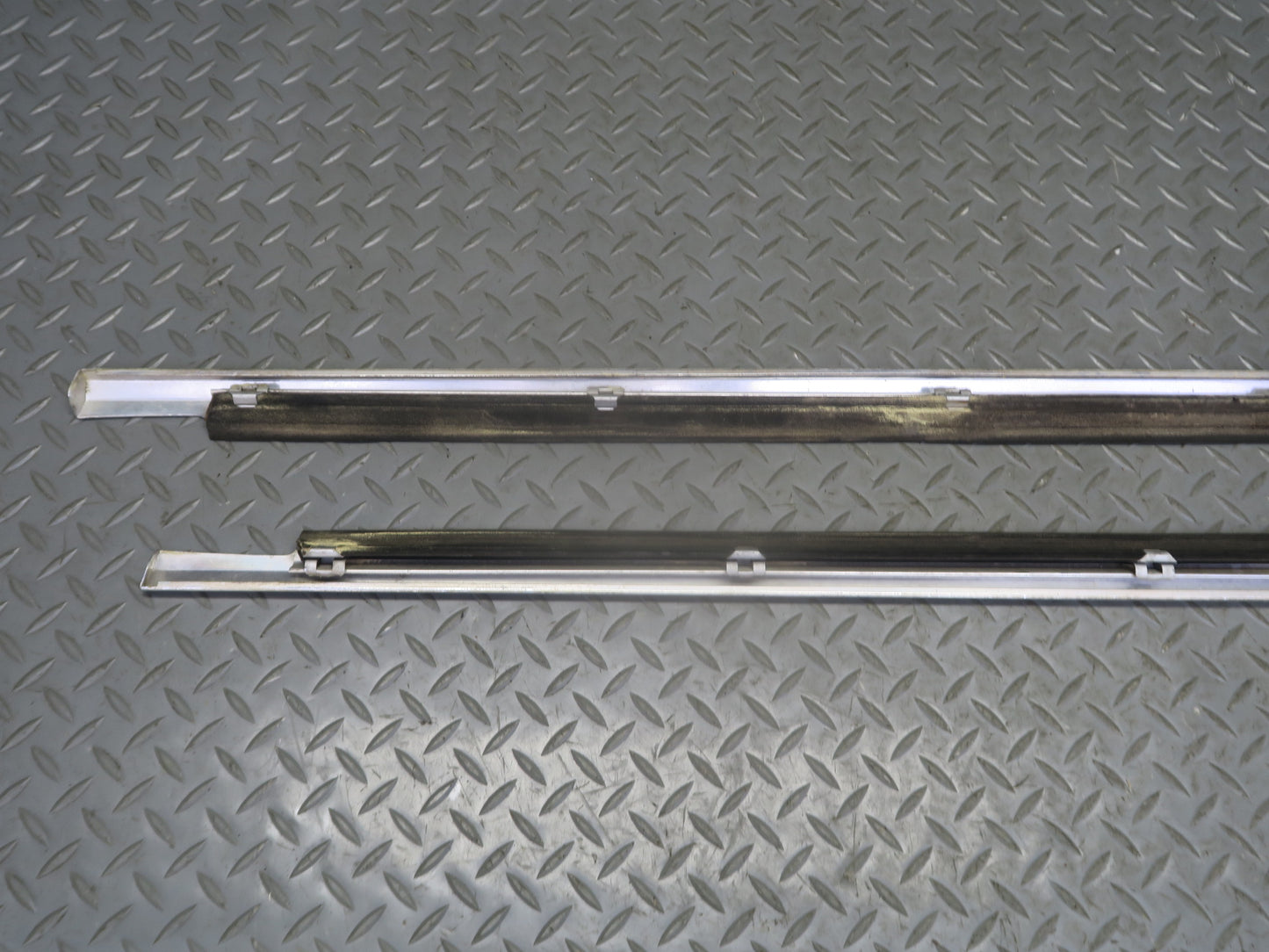86-91 Mercedes W126 Sedan Set of 4 Front & Rear Door Chrome Trim Molding OEM