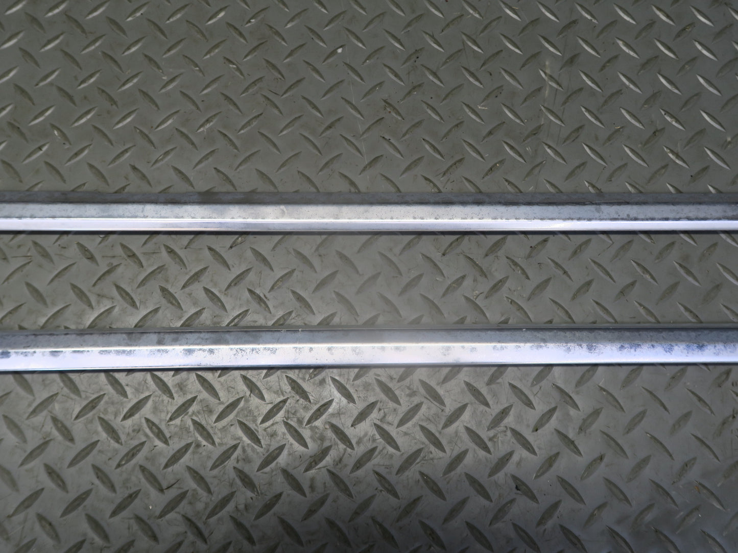 86-91 Mercedes W126 Sedan Set of 4 Front & Rear Door Chrome Trim Molding OEM