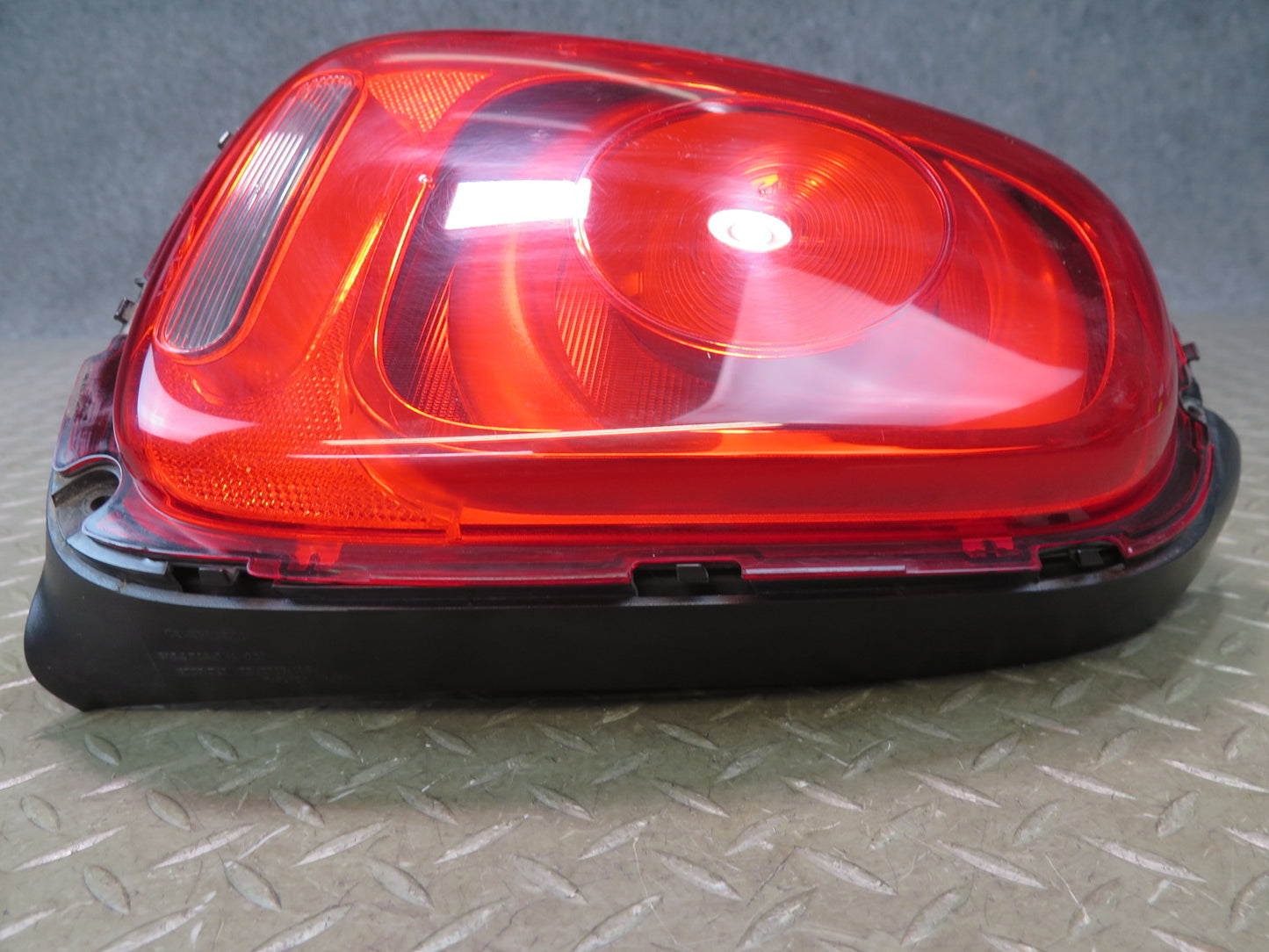 14-19 Mini Cooper F55 F56 F57 Set of 2 Rear Left & Right Tail Light Lamp OEM