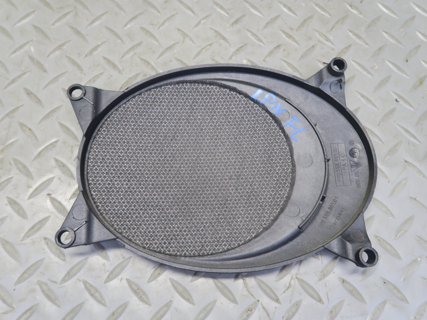 1999-2004 Porsche 911 996 Front Left or Right Door Speaker Cover 99655580101