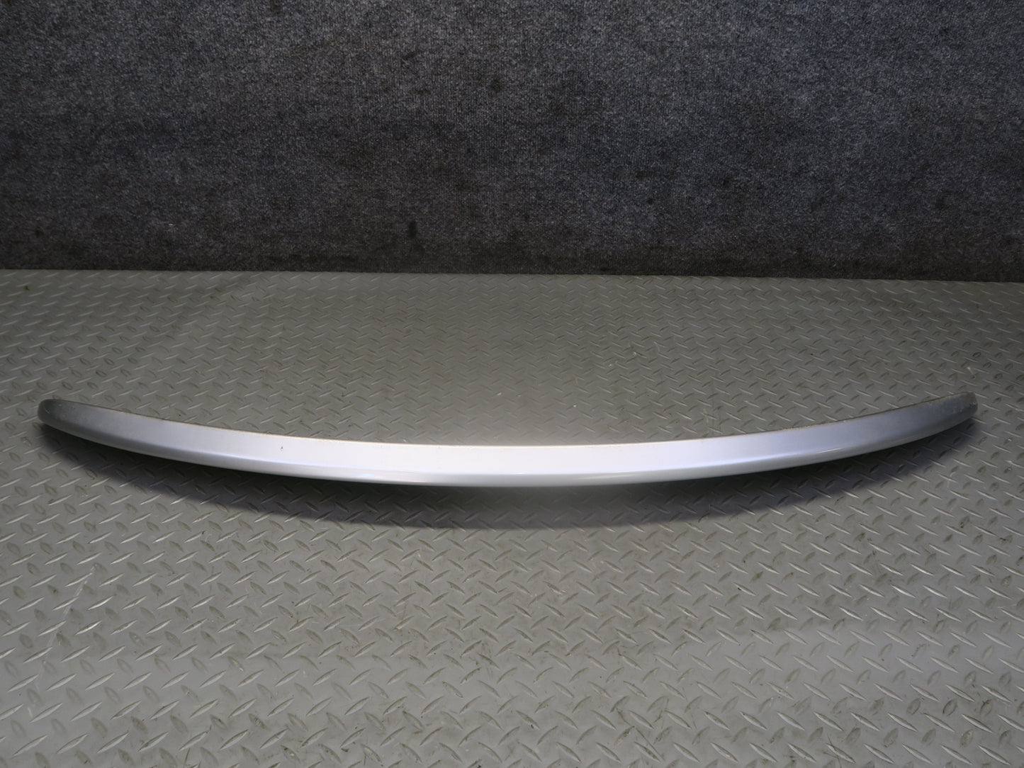 02-10 Lexus UZZ40L SC430 Rear Trunk Lid Spoiler Wing Silver 76085-24070 OEM