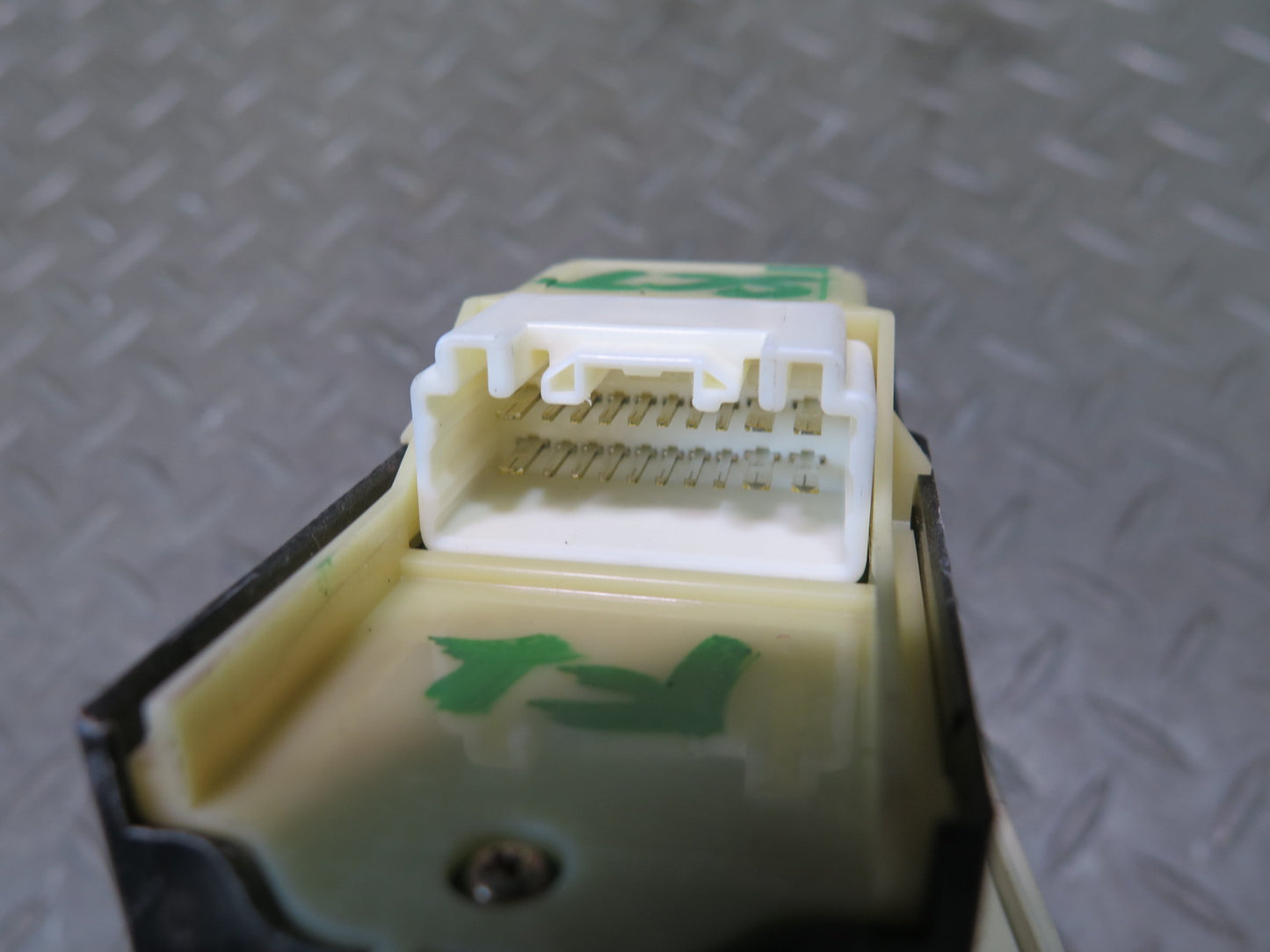 02-10 Lexus SC430 Front Left Door Master Power Window Switch Ecru OEM