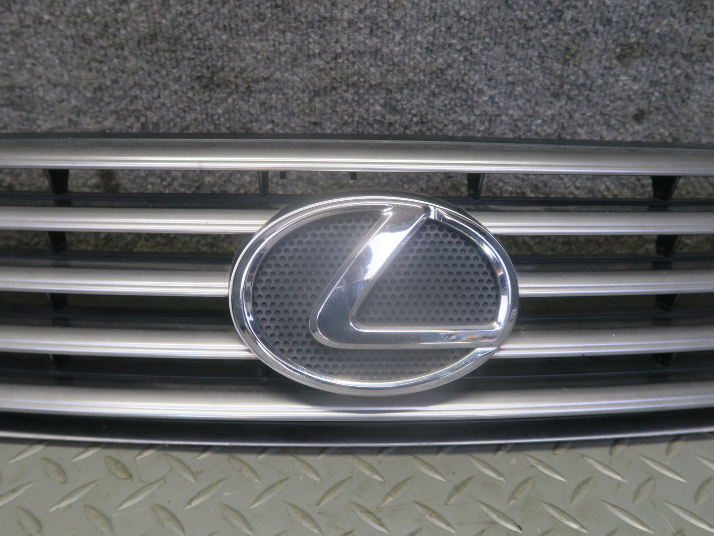 02-05 Lexus UZZ40L SC430 Front Bumper Grille Trim w Emblem 53111-24040 OEM