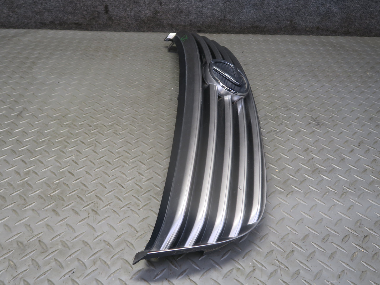 02-05 Lexus UZZ40L SC430 Front Bumper Grille Trim w Emblem 53111-24040 OEM