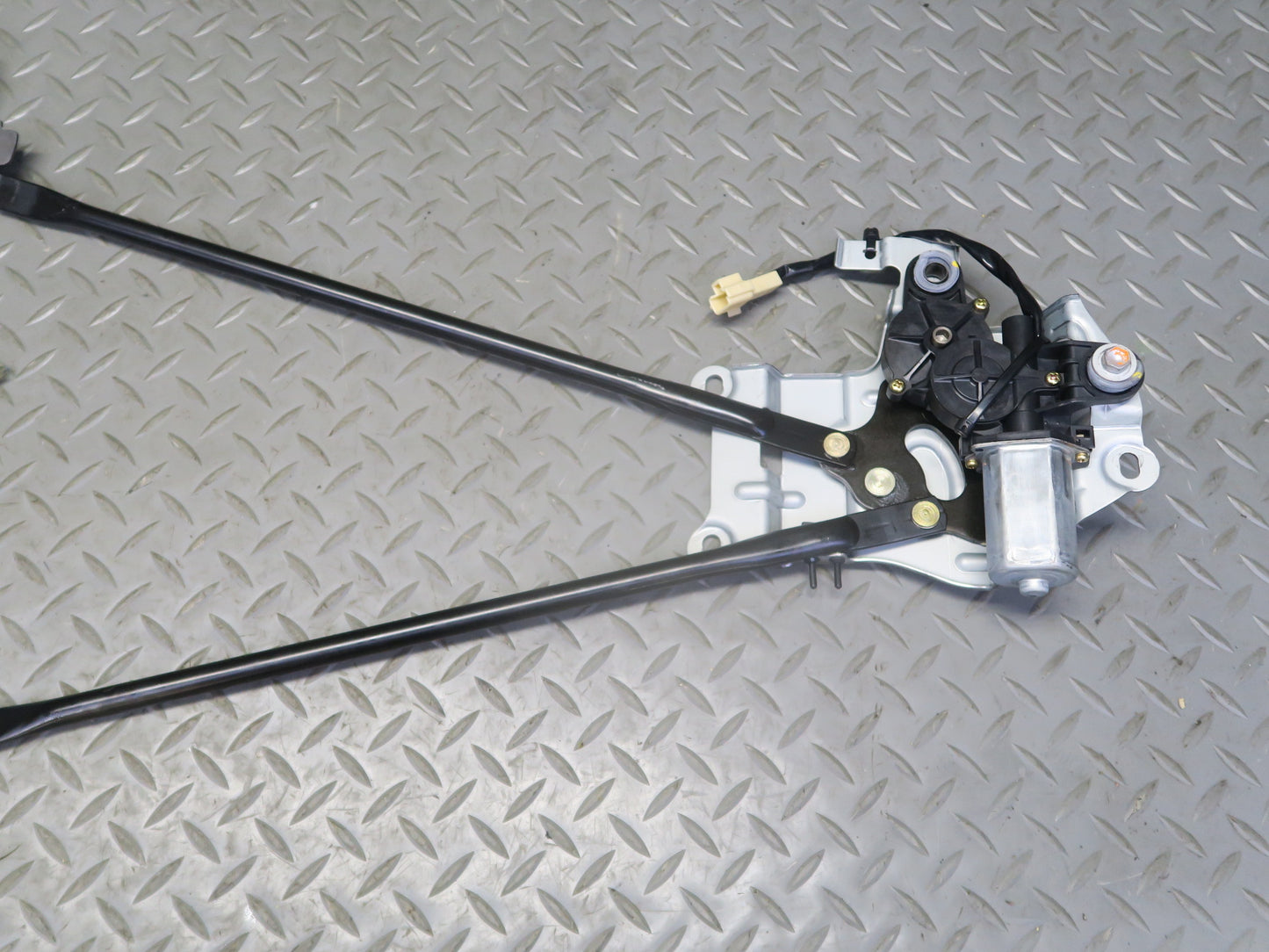 02-10 Lexus Z40 SC430 Convertible TOP Roof Lock Latch Actuators w Motor Assy OEM