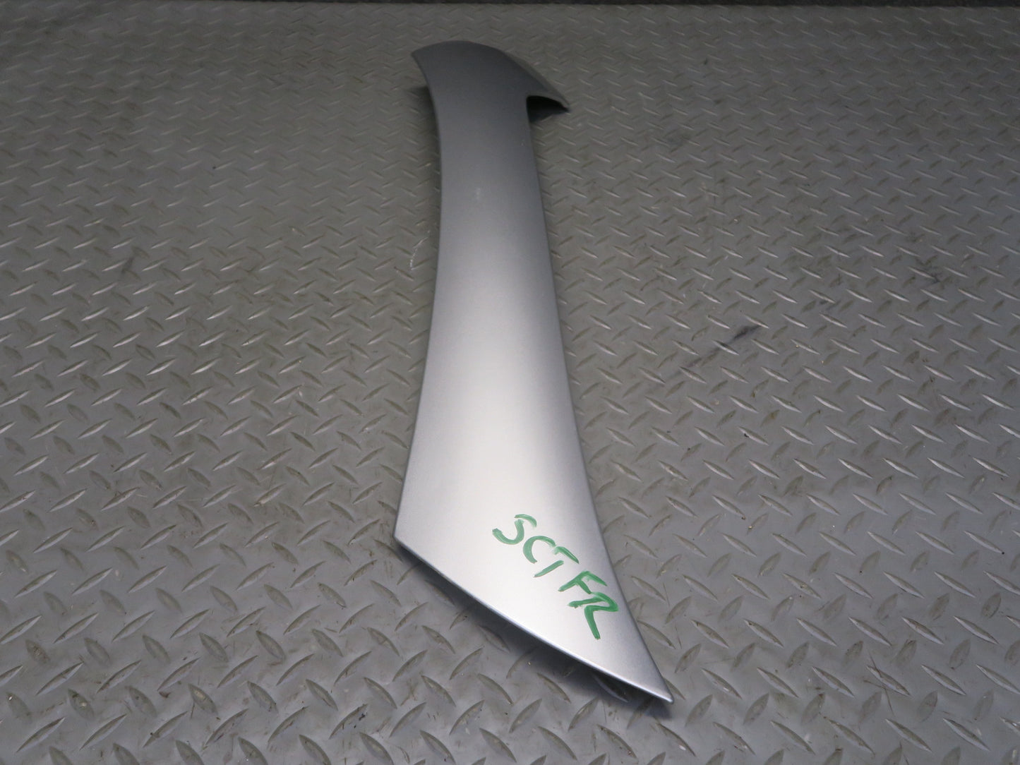 02-10 Lexus Z40 SC430 Set 2 Exterior Windshield A Pillar Trim Cover Silver OEM