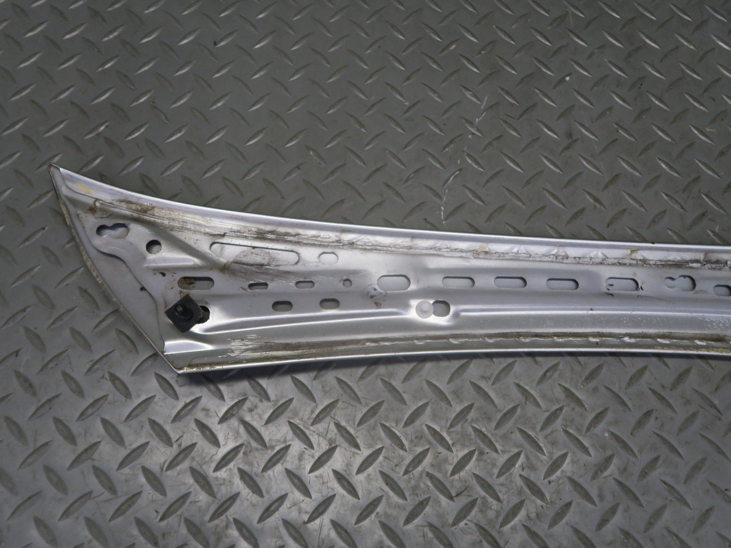 02-10 Lexus Z40 SC430 Set 2 Exterior Windshield A Pillar Trim Cover Silver OEM