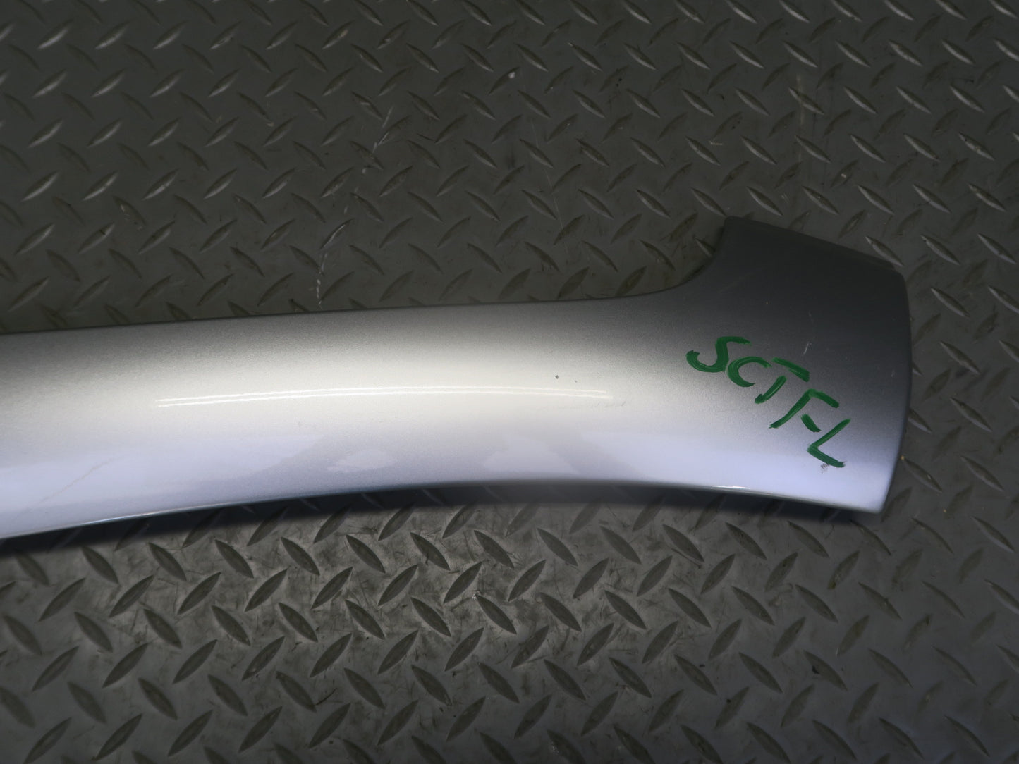 02-10 Lexus Z40 SC430 Set 2 Exterior Windshield A Pillar Trim Cover Silver OEM