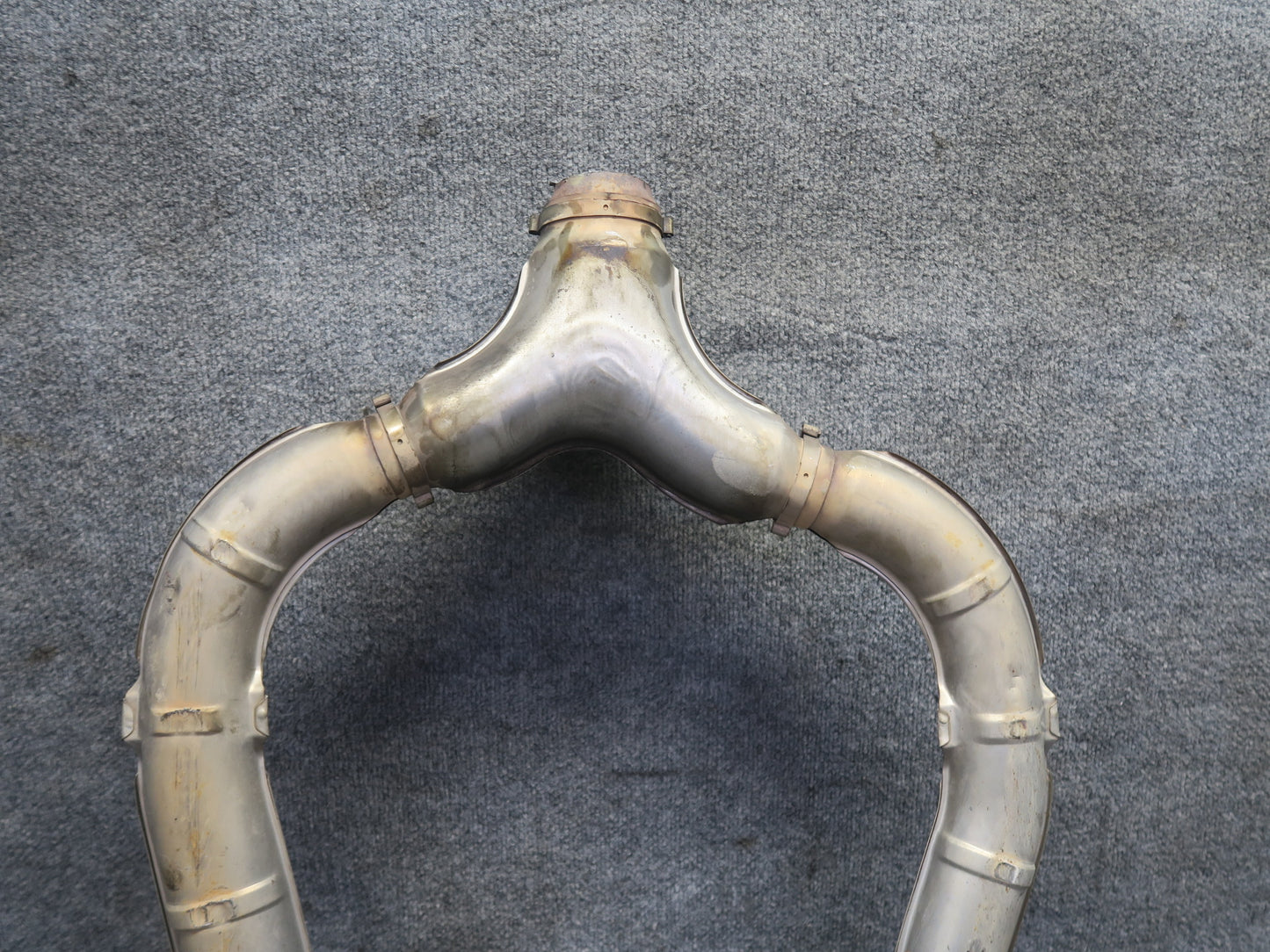 02-10 Lexus UZZ40L SC430 Front Exhaust Y Pipe Line OEM