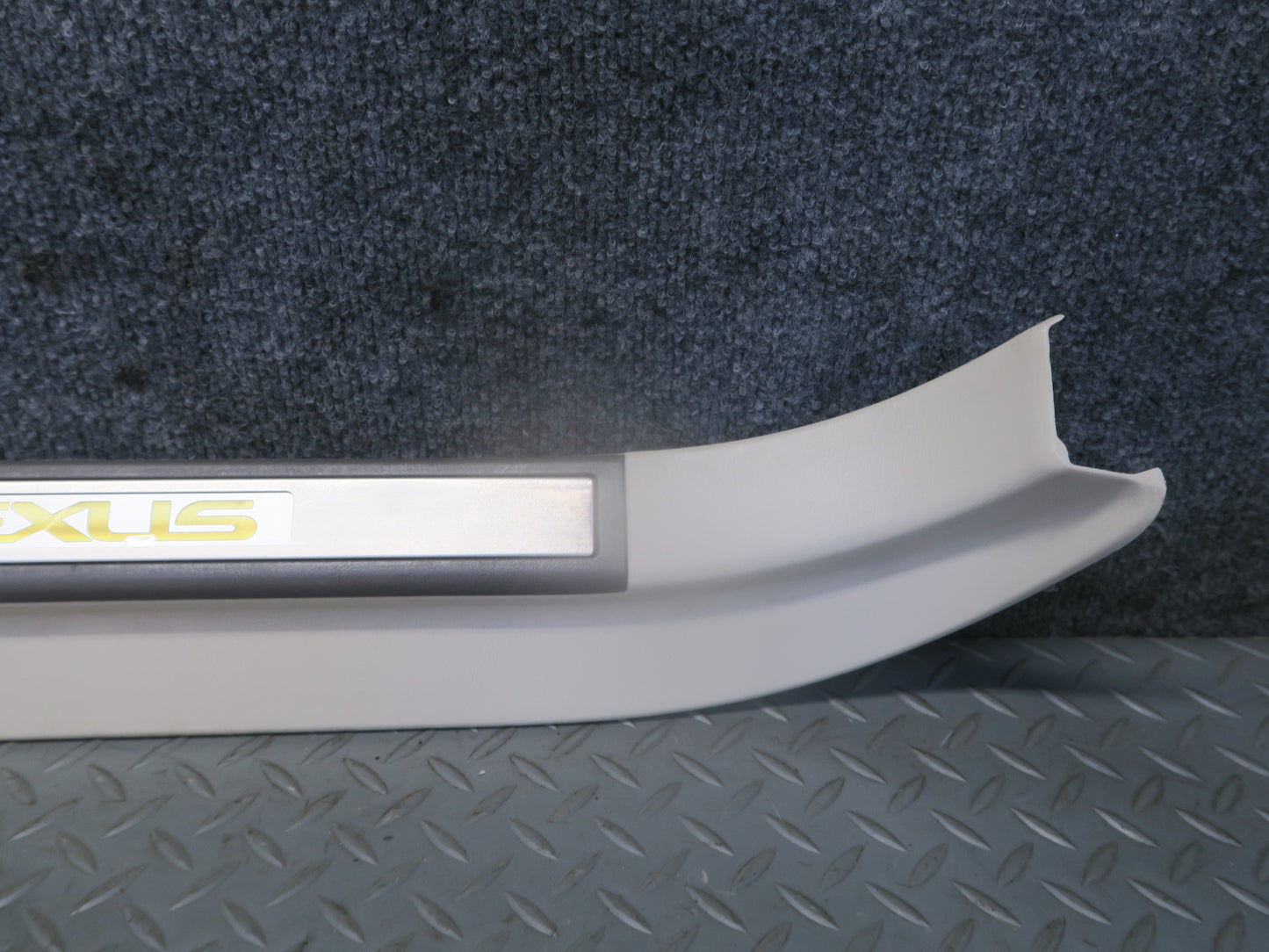02-05 Lexus Z40 SC430 Set of 2 Left & Right Door Step Scuff Sill Plate Trim OEM