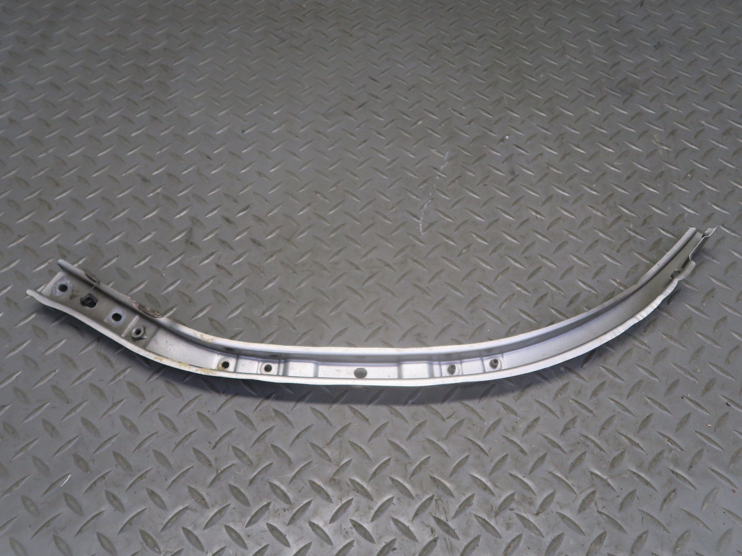 02-10 Lexus UZZ40L SC430 Set of 2 Front Bumper Headlight Support Bracket OEM