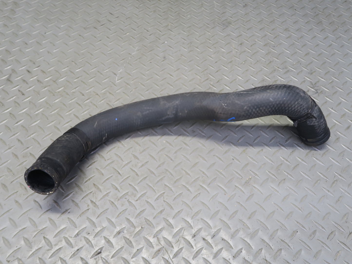 02-10 Lexus UZZ40L SC430 4.3L 3UZFE Set of 2 Engine Radiator Hose Line OEM