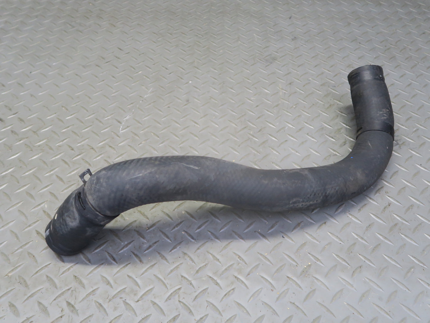 02-10 Lexus UZZ40L SC430 4.3L 3UZFE Set of 2 Engine Radiator Hose Line OEM