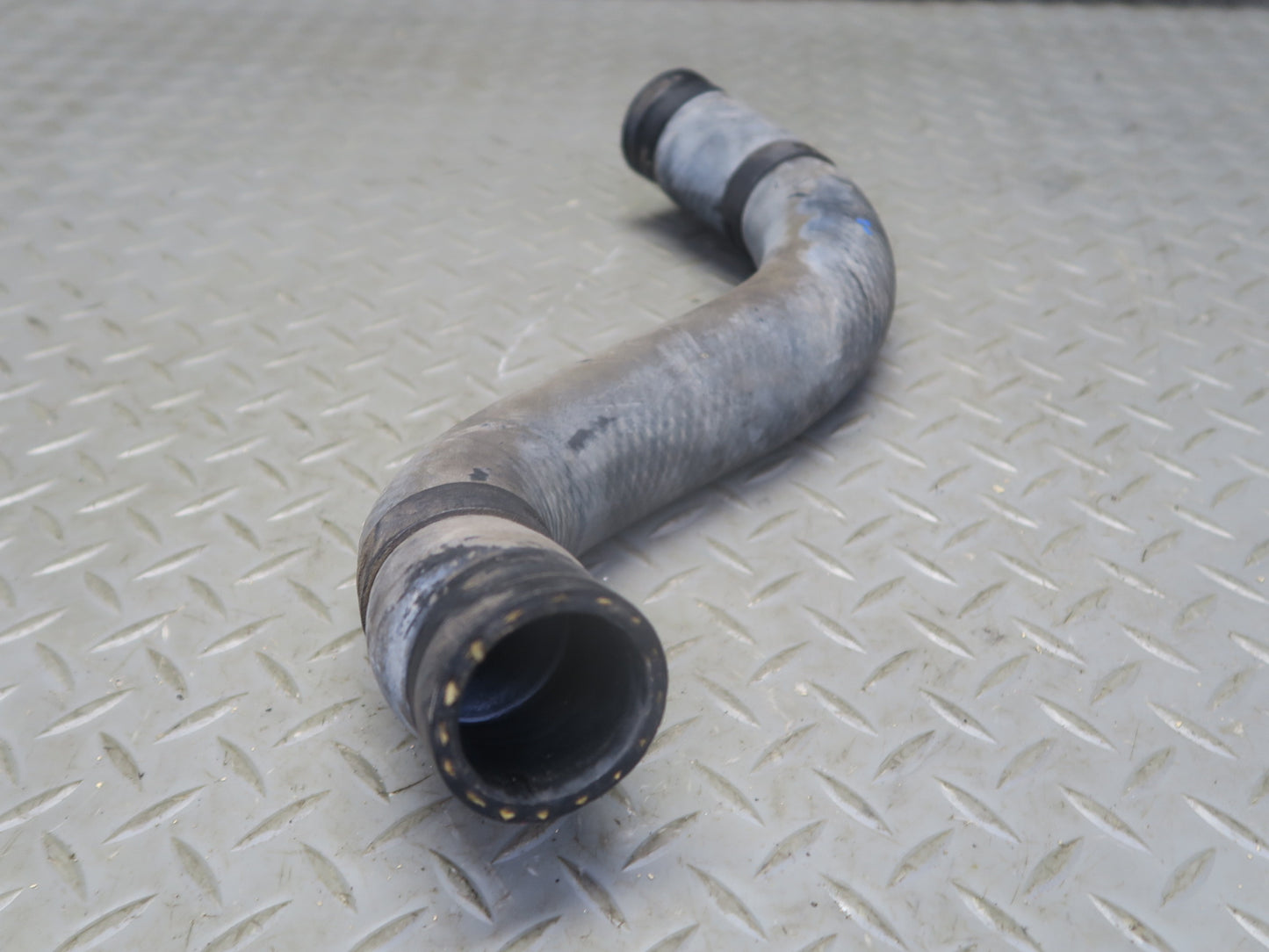 02-10 Lexus UZZ40L SC430 4.3L 3UZFE Set of 2 Engine Radiator Hose Line OEM