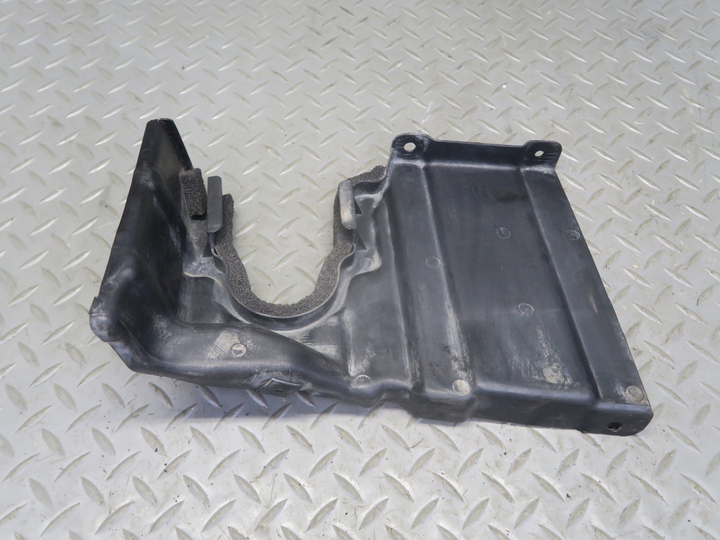 02-10 Lexus UZZ40L SC430 Front Left & Right Side Engine Cover Set OEM