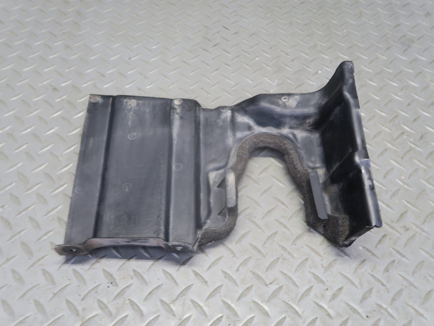 02-10 Lexus UZZ40L SC430 Front Left & Right Side Engine Cover Set OEM