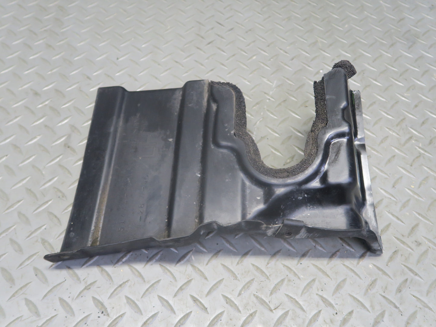 02-10 Lexus UZZ40L SC430 Front Left & Right Side Engine Cover Set OEM