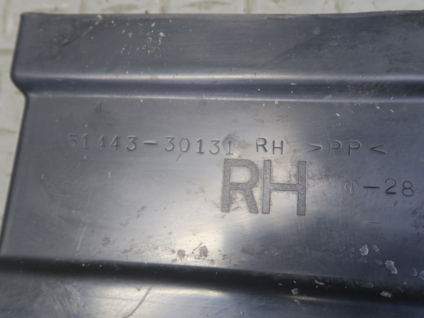 02-10 Lexus UZZ40L SC430 Front Left & Right Side Engine Cover Set OEM