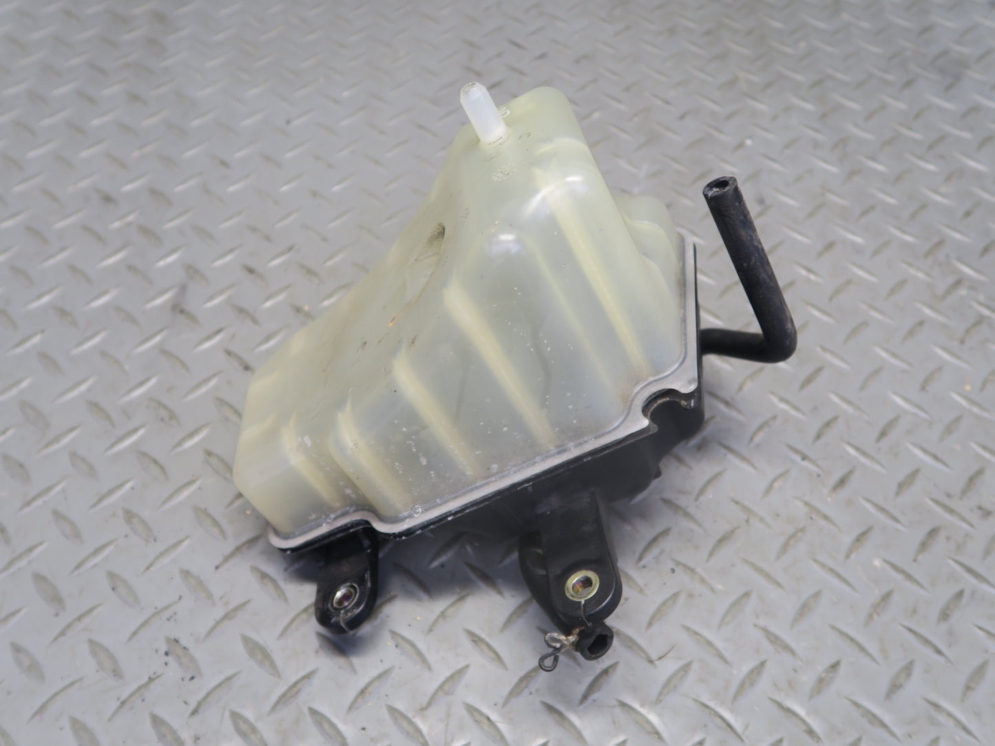 02-10 Lexus Z40 SC430 Engine Coolant Expansion Overflow Reservoir Tank OEM