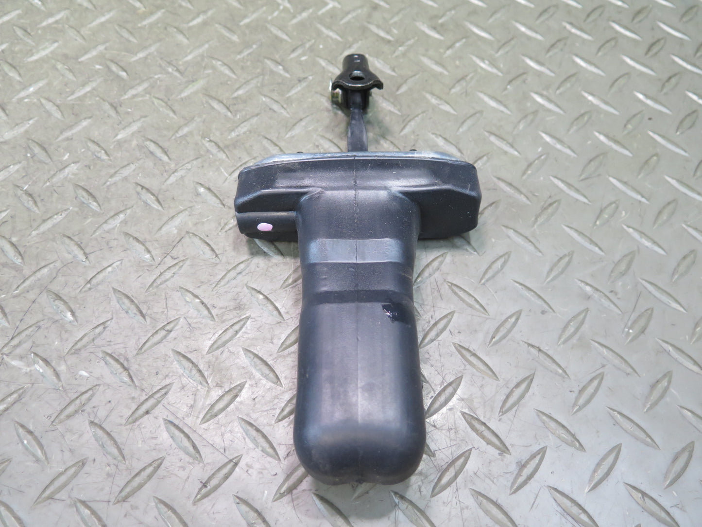 02-10 Lexus UZZ40L SC430 Set of 2 Left & Right Door Check Stopper Strap OEM