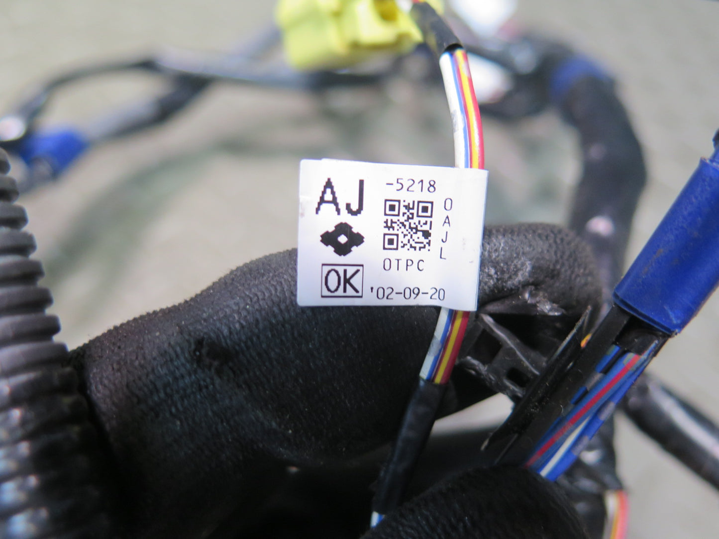 02-05 Lexus UZZ40L SC430 Front Left & Right Door Wire Wiring Harness Set OEM