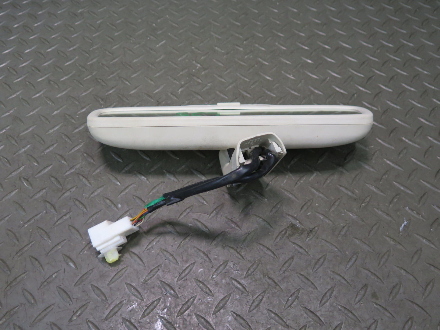 02-10 Lexus UZZ40L SC430 Auto Dimming Interior Rear View Mirror Ecru OEM