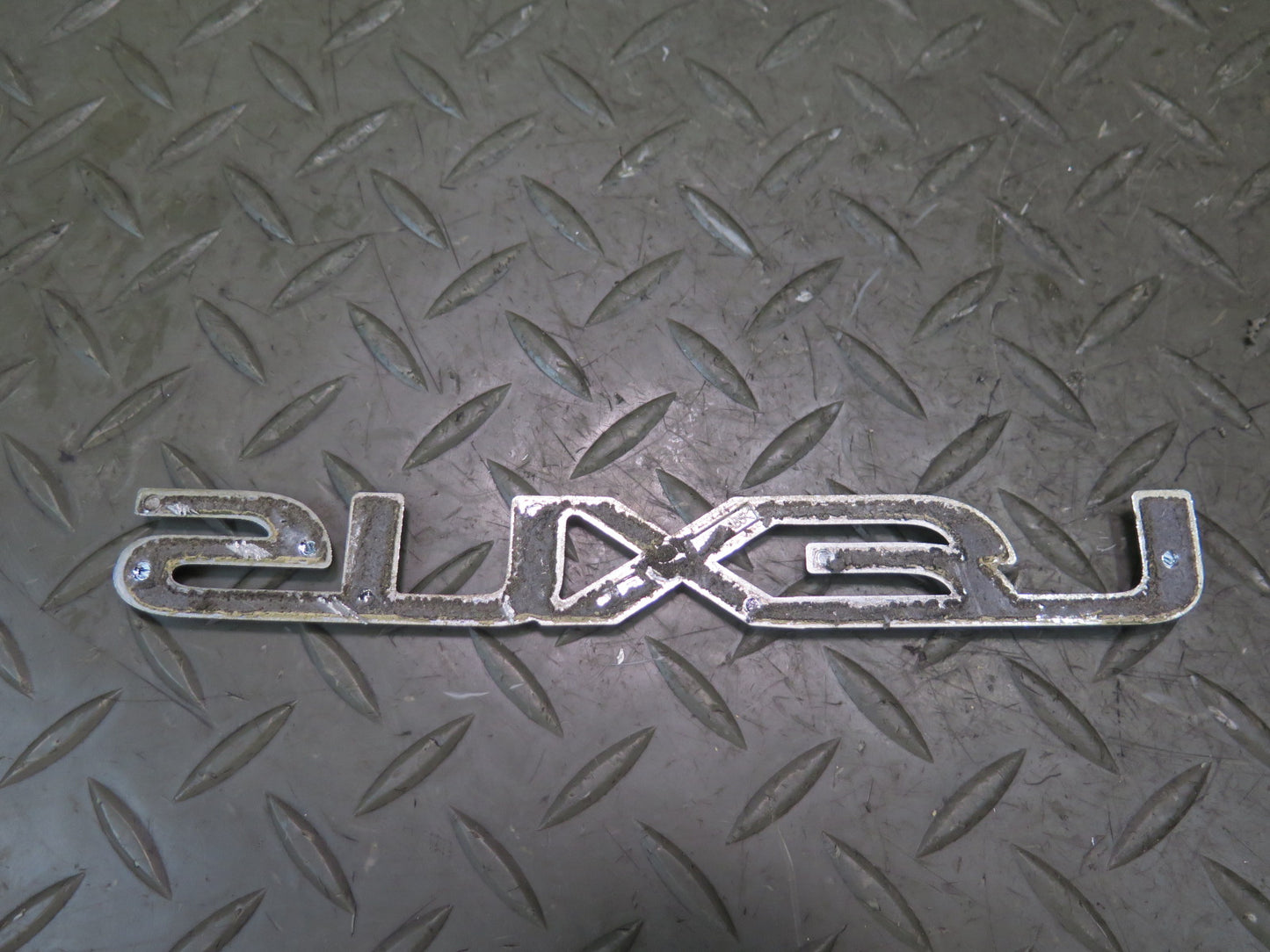 02-10 Lexus UZZ40L SC430 Rear Trunk Lid Ornament Emblem Logo Badge Set OEM