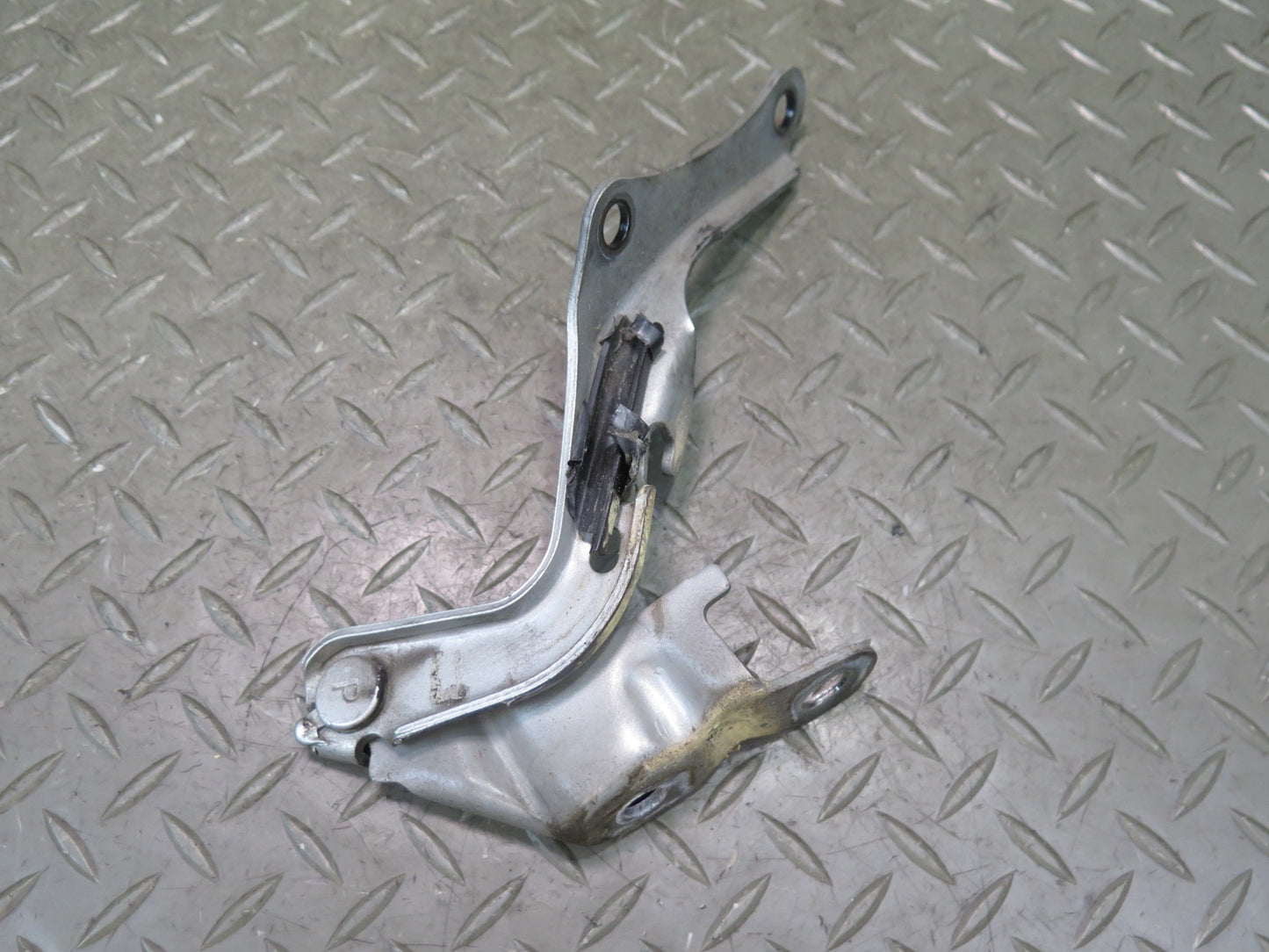02-10 Lexus UZZ40L SC430 Front Left & Right Hood Bonnet Hinge Silver Set OEM