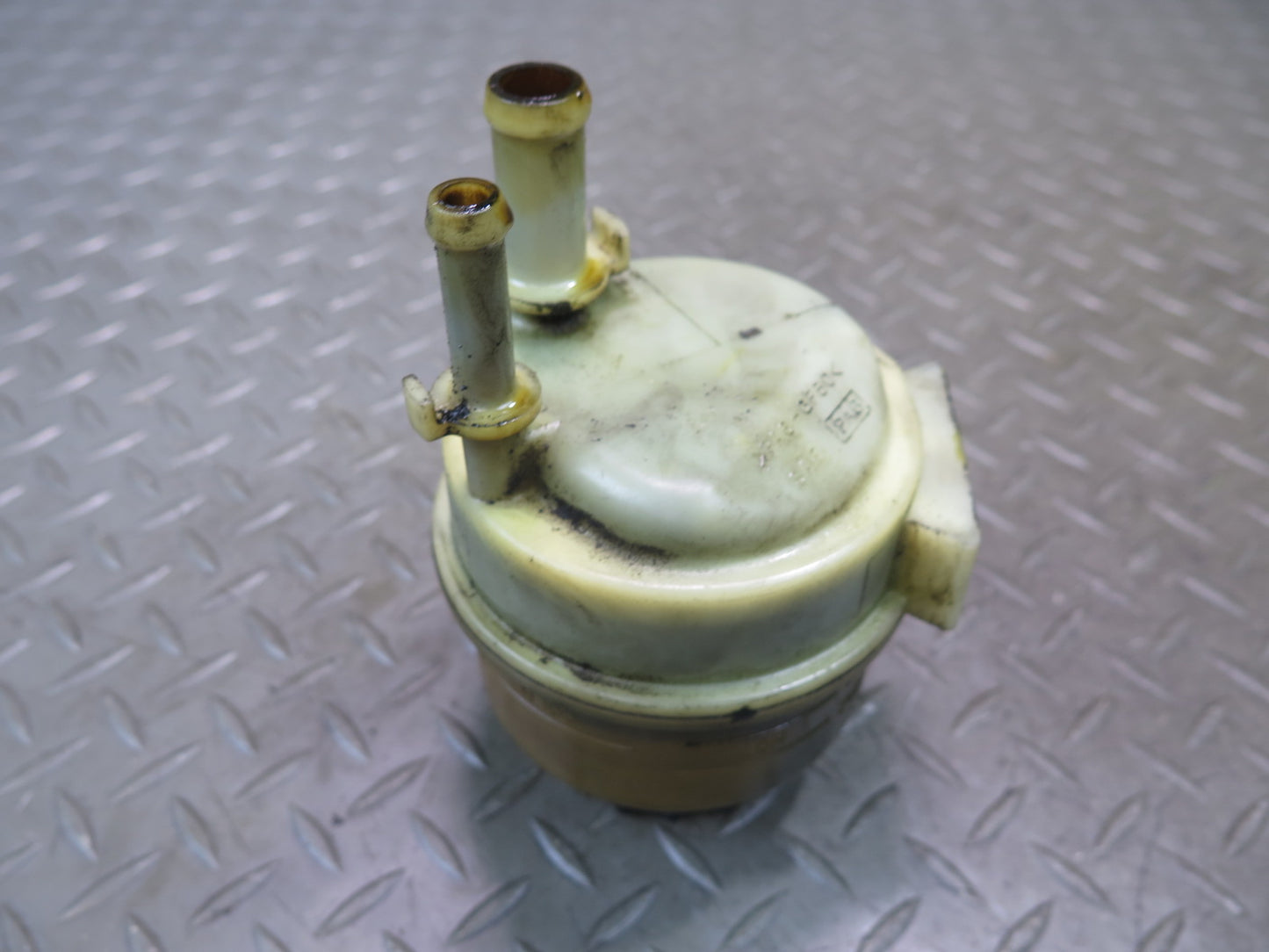 02-10 Lexus UZZ40L SC430 Power Steering Fluid Reservoir Tank OEM