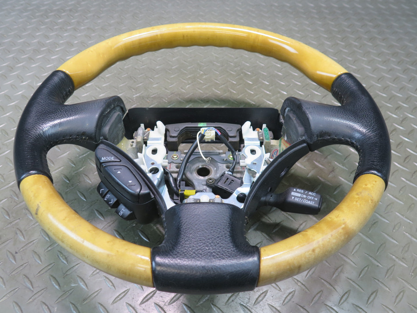 02-06 Lexus Z40 SC430 Leather Wood Steering w Radio & Cruise Control Switch OEM