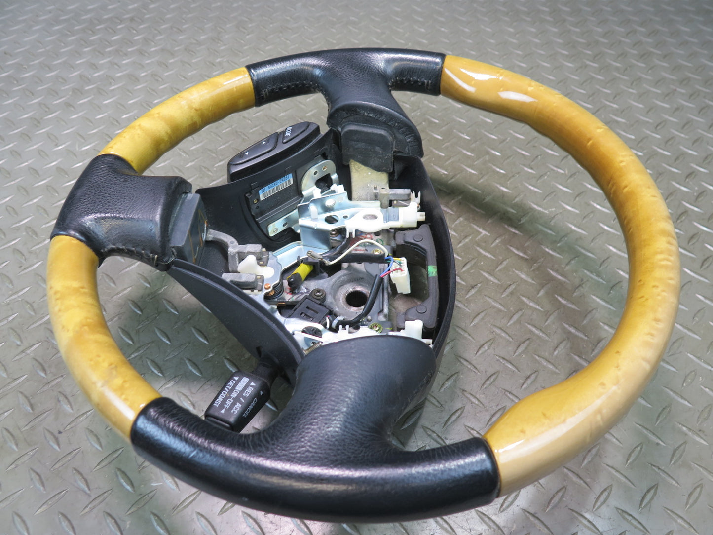 02-06 Lexus Z40 SC430 Leather Wood Steering w Radio & Cruise Control Switch OEM