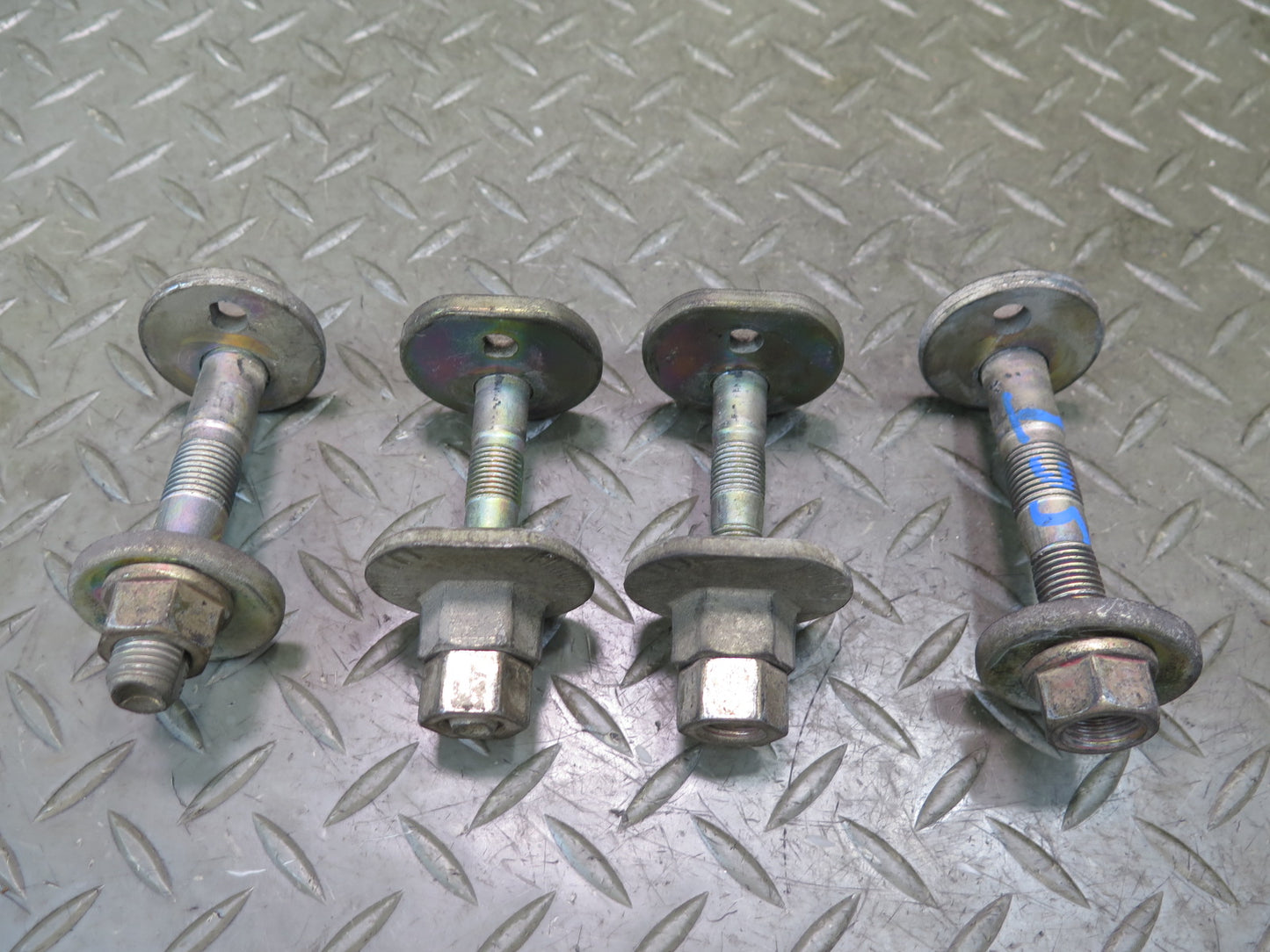 02-10 Lexus UZZ40L SC430 Set of 4 Rear Suspension Eccentric Camber Bolts OEM