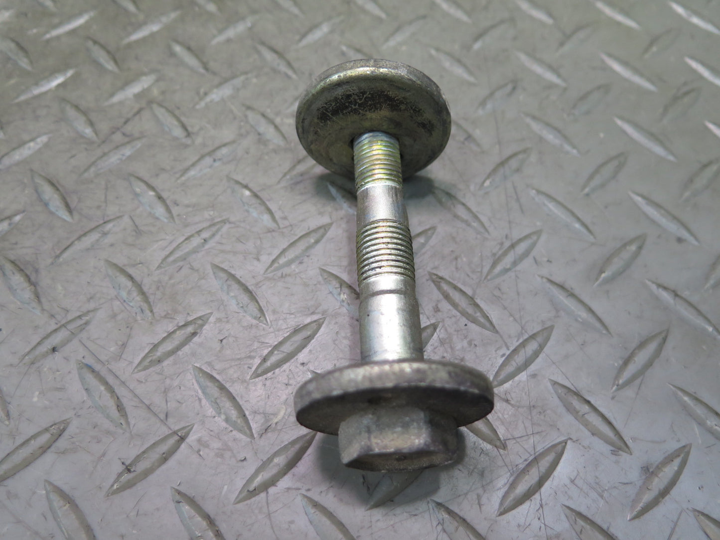 02-10 Lexus UZZ40L SC430 Set of 2 Front Suspension Eccentric Camber Bolts OEM