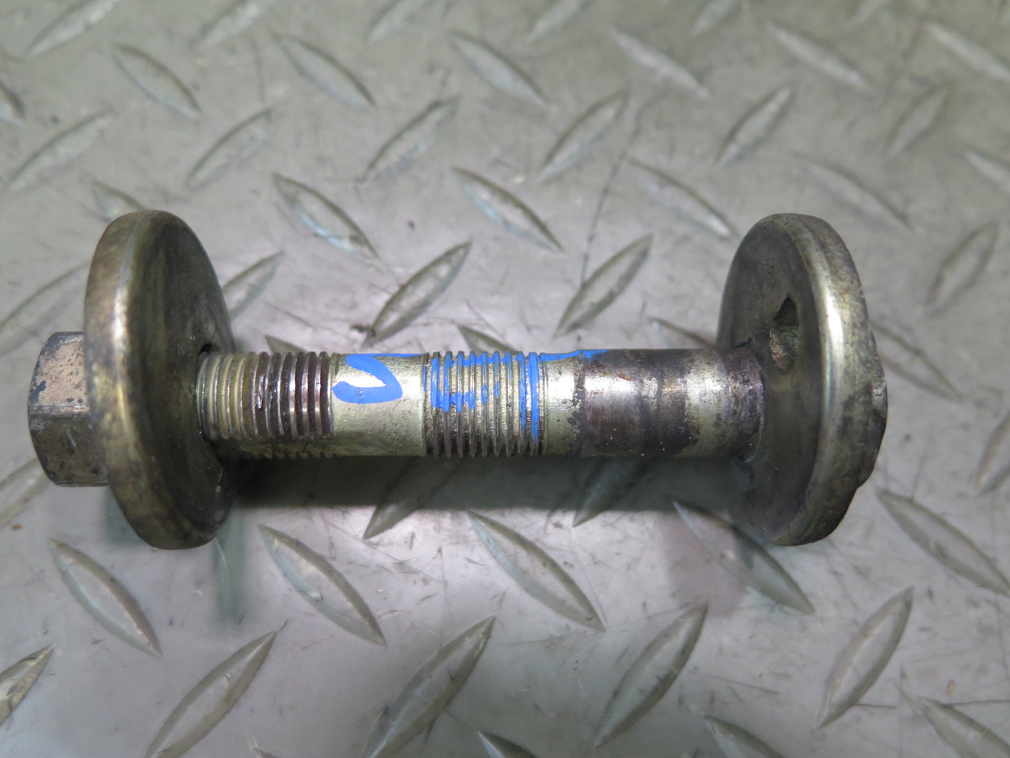 02-10 Lexus UZZ40L SC430 Set of 2 Front Suspension Eccentric Camber Bolts OEM