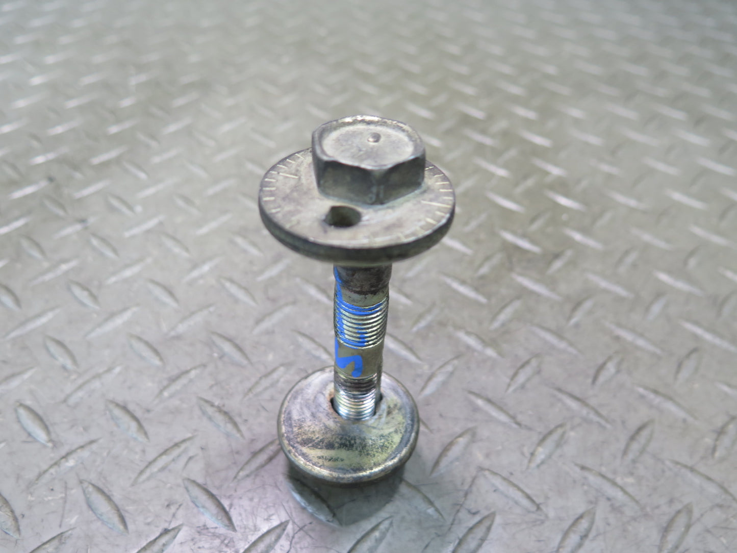 02-10 Lexus UZZ40L SC430 Set of 2 Front Suspension Eccentric Camber Bolts OEM