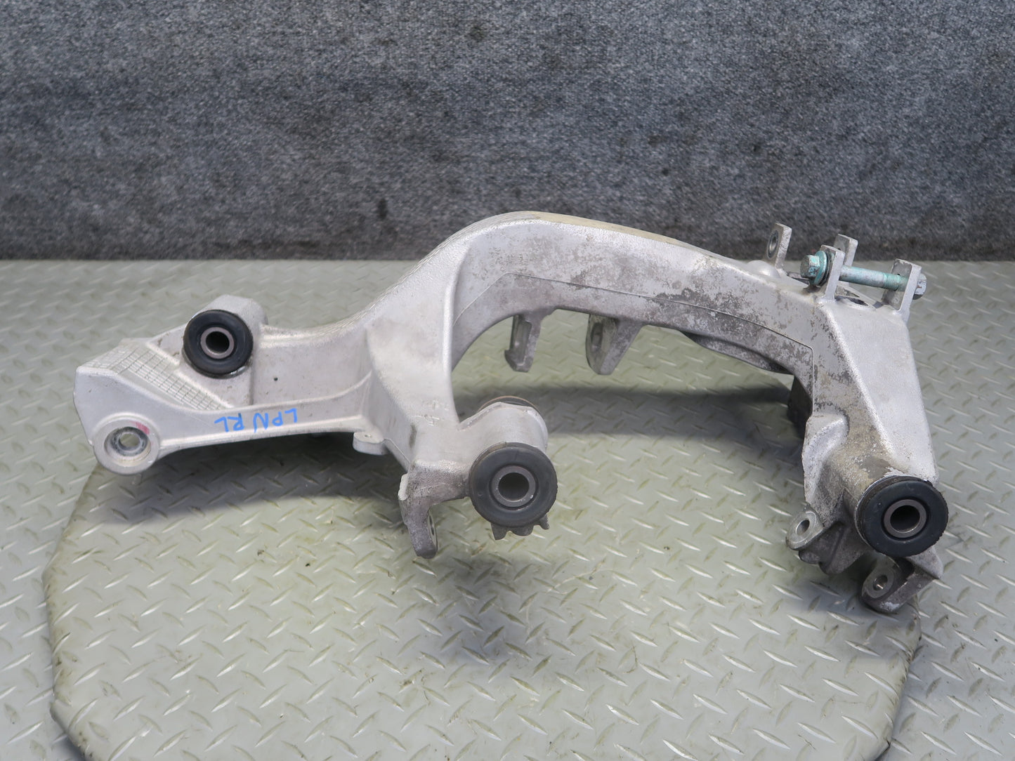 1999-2004 Porsche 911 996 Rear Left Suspension Sub Frame Bracket Mount