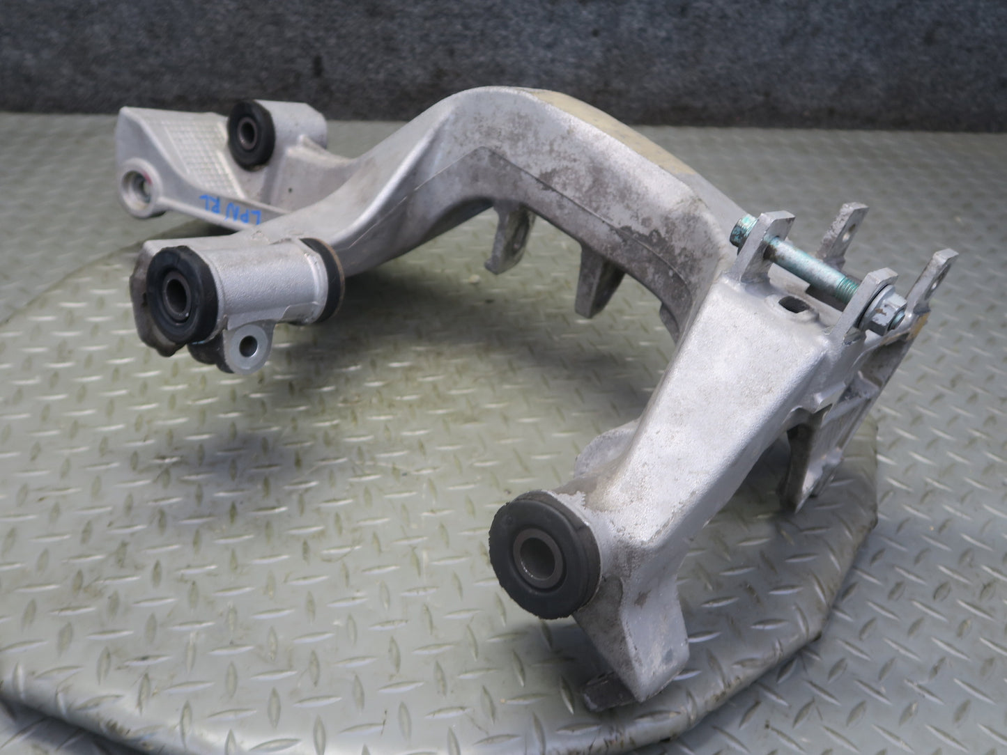 1999-2004 Porsche 911 996 Rear Left Suspension Sub Frame Bracket Mount
