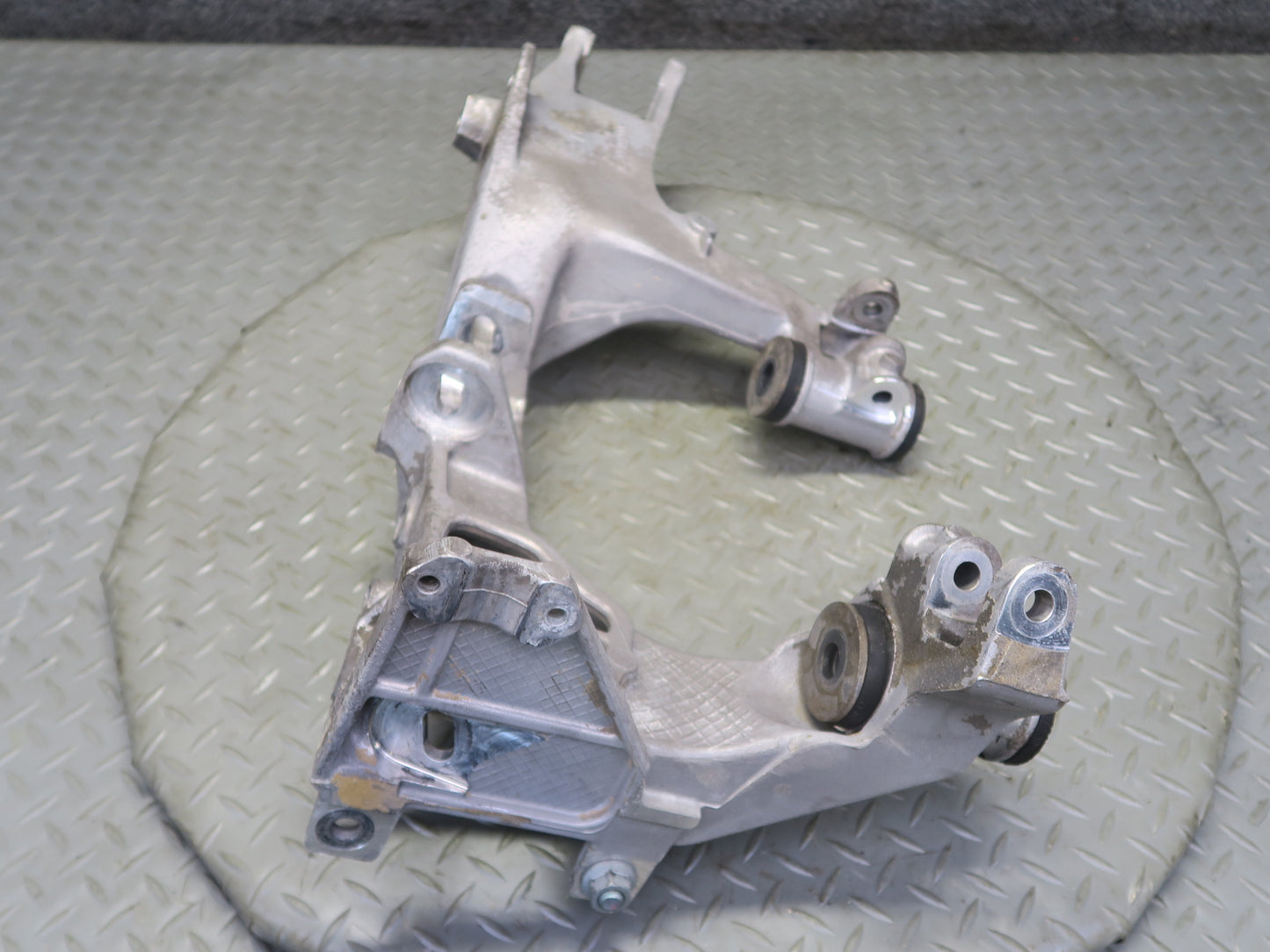 1999-2004 Porsche 911 996 Rear Left Suspension Sub Frame Bracket Mount