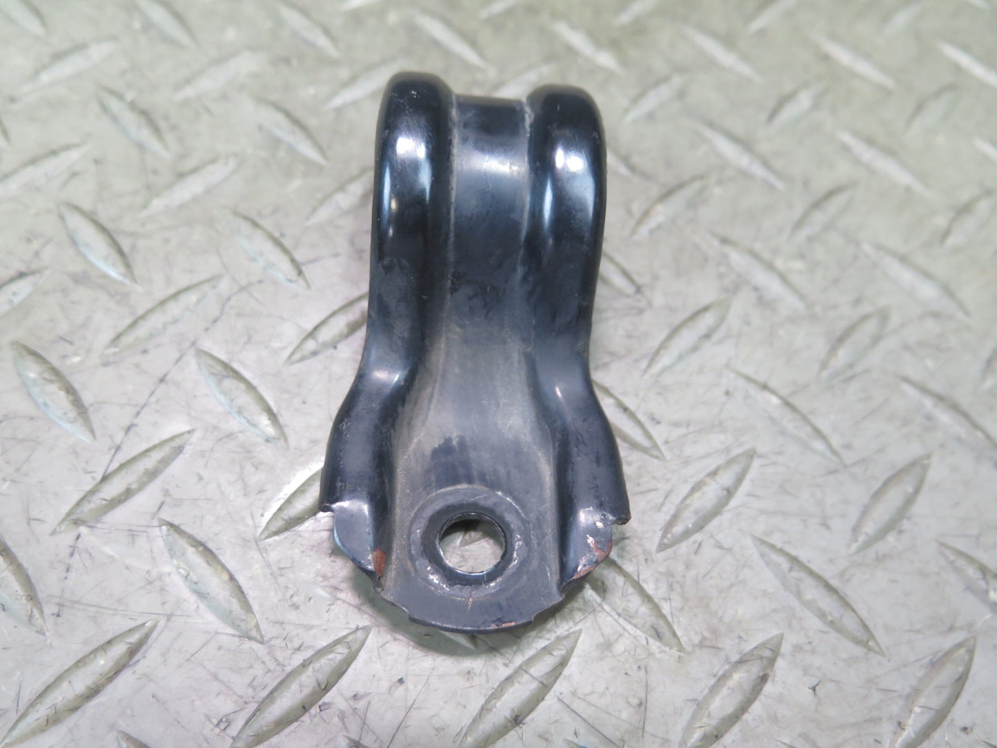02-10 Lexus UZZ40L SC430 Set of 2 Left & Right Radiator Bracket Mount OEM