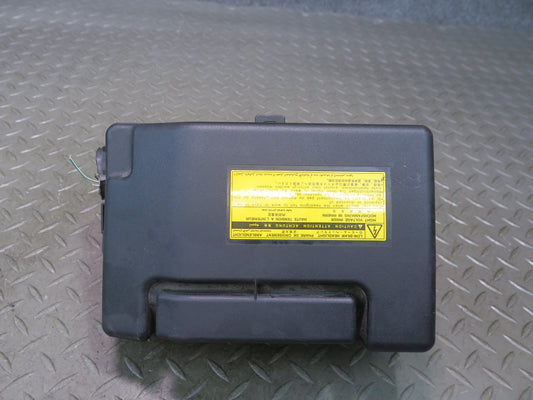 02-05 Lexus UZZ40L SC430 Engine Bay Relay Fuse Box OEM