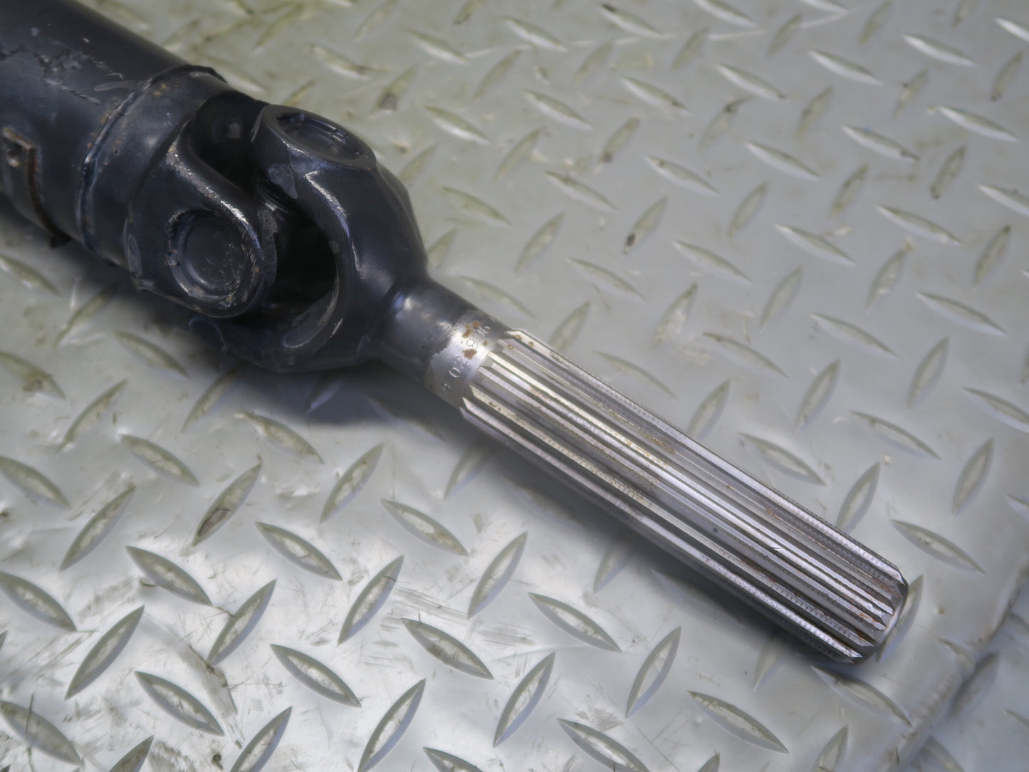 2002-2005 Porsche 911 Carrera 996 AWD M/T Drive Shaft Driveshaft Propeller
