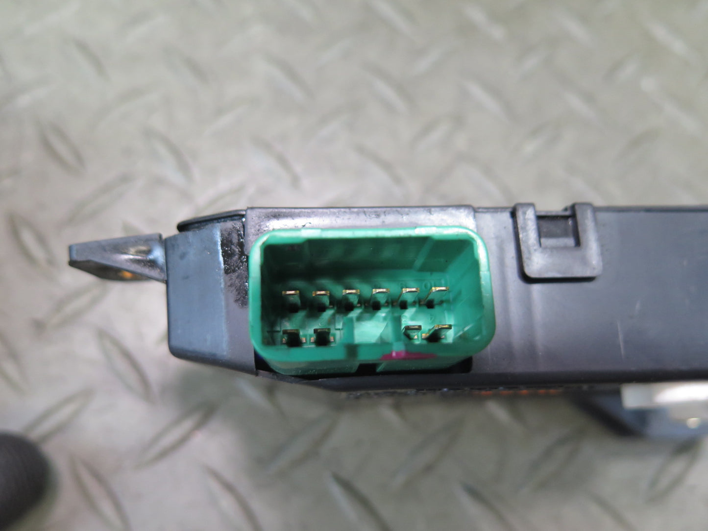 2003 Lexus UZZ40L SC430 3UZFE ECU ECM Immo Ignition Glove Door Lock KEY Set OEM