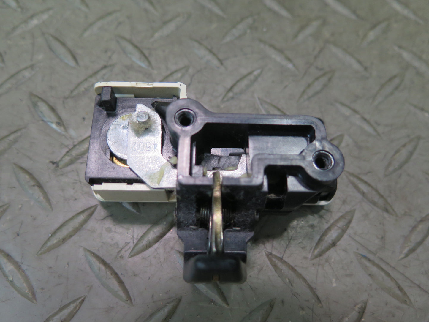 2003 Lexus UZZ40L SC430 3UZFE ECU ECM Immo Ignition Glove Door Lock KEY Set OEM