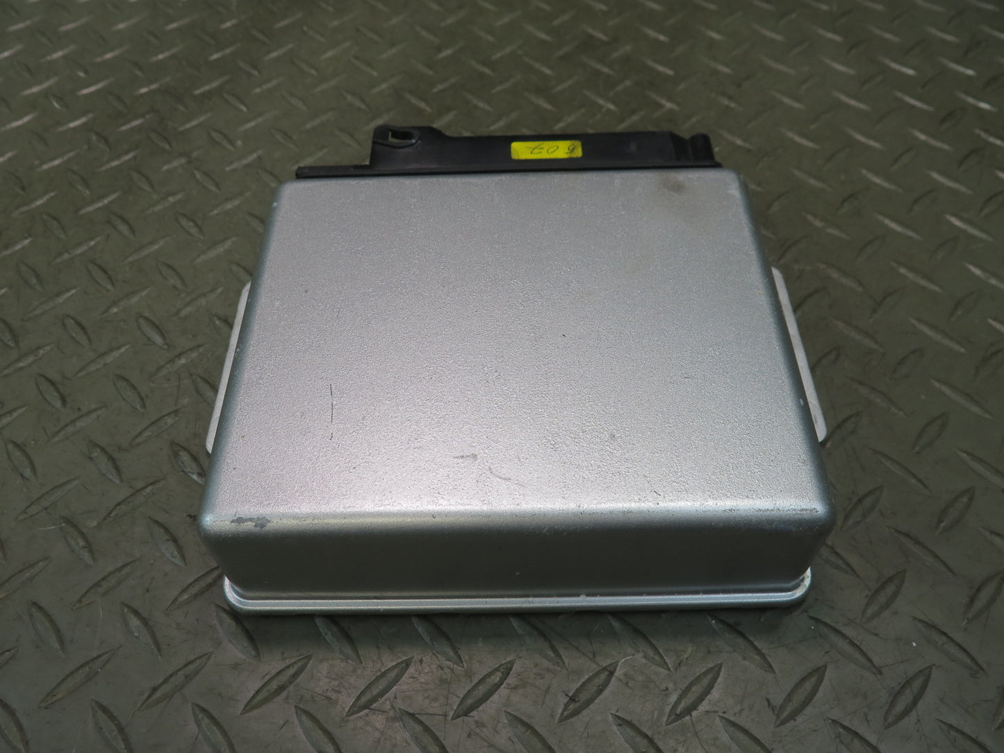 1987 Porsche 928 S4 5.0L M28.42 ECU ECM Engine Control Module Unit