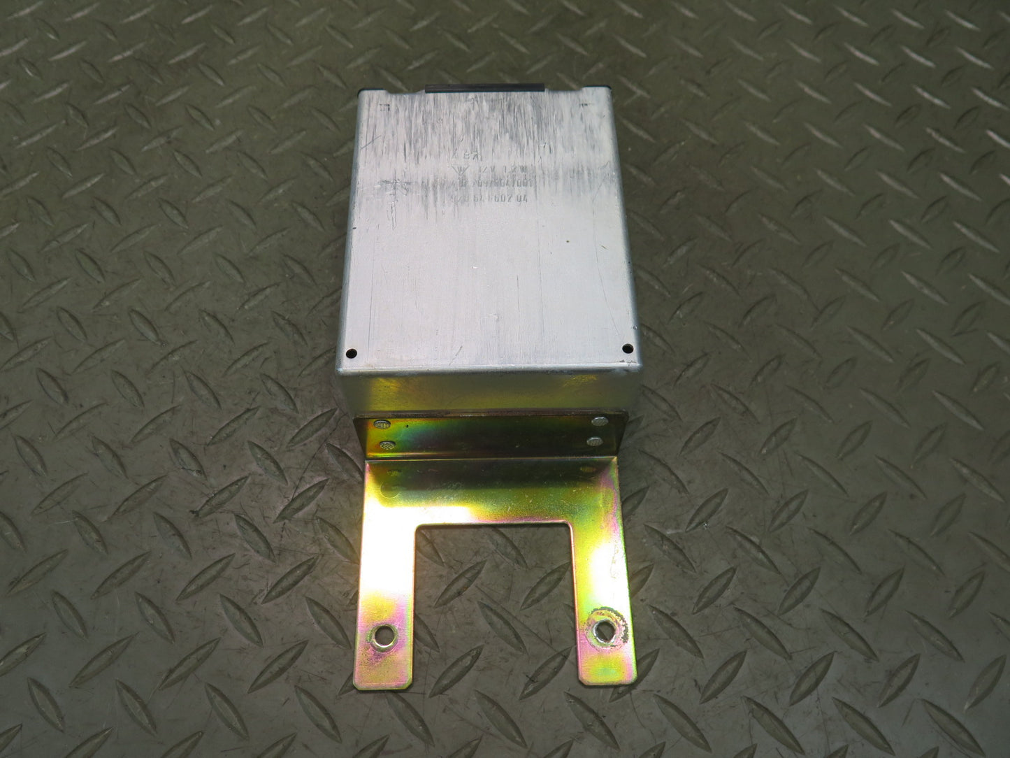 1984-1991 Porsche 928 S4 Central Locking Control Module Indicator Unit